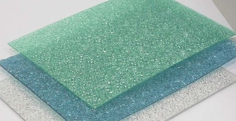 顆粒型耐力板的性狀及規格